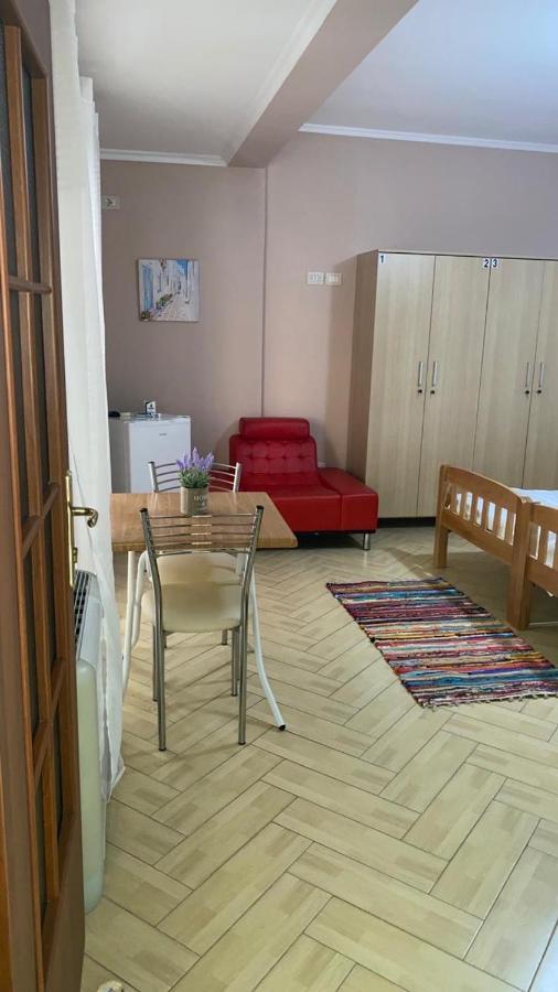 Nocleg ze śniadaniem 53 Durrës