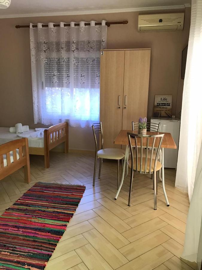53 Nocleg ze śniadaniem Durrës